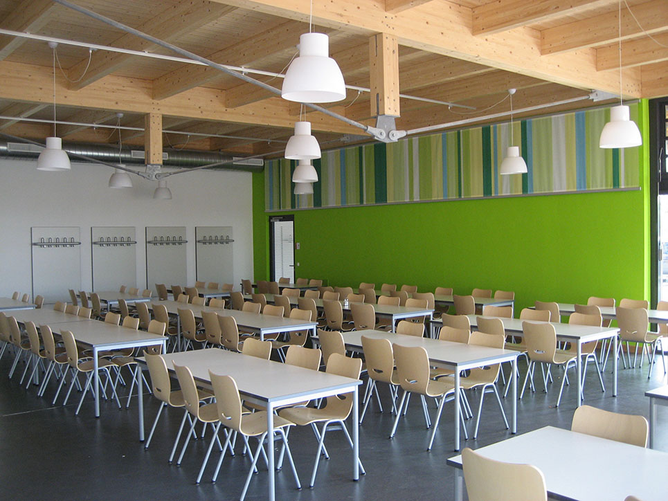 architekt-köck-referenz-projekt-gymnasium-mensa-grafenau